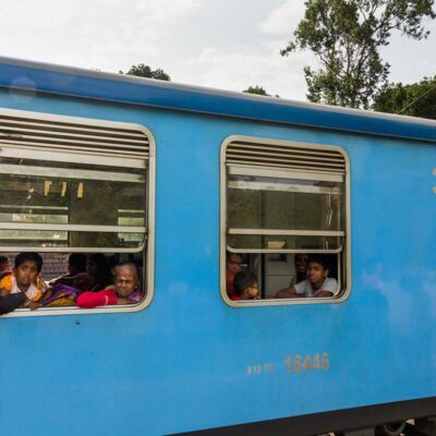 Sri Lanka, Bahnfahrt im zentralen Hochland
